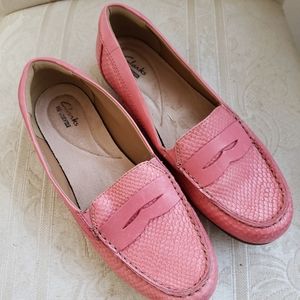 Clark's Loafers samon size 8
